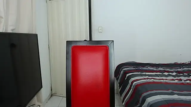 Snapshot of Alex_mojica chatting on 11-26-25, 06:25 Alex mojica online show from 11-26-25, 06:25