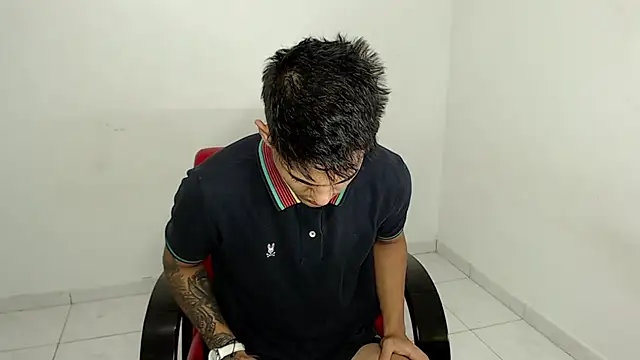 Alex mojica online show from 03-07-26, 06:43