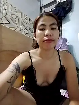 Deliciousgirl14 online show from 10-05-25, 06:39