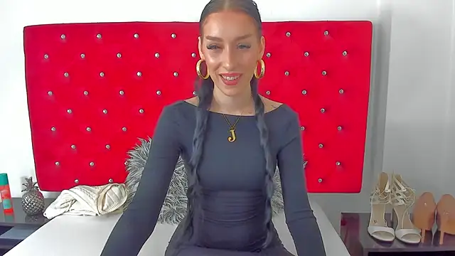 Snapshot of PleasureJasmine chatting on 11-27-25, 10:39 PleasureJasmine online show from 11-27-25, 10:39