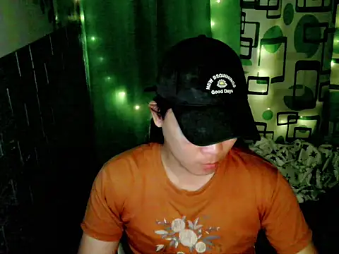 urdreamgirljacky online show from 12-15-25, 01:48