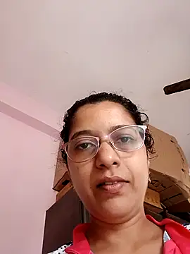 Snapshot of thanusi_2 chatting on 09-27-25, 07:02 thanusi 2 online show from 09-27-25, 07:02