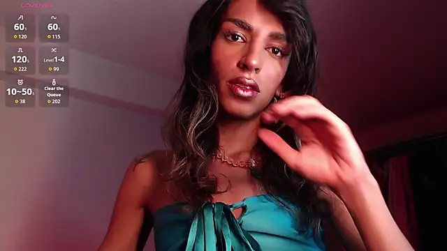 Theevae online show from 04-18-26, 07:51