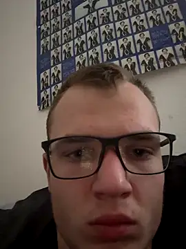 Snapshot of Levin_geil chatting on 11-05-25, 03:12 Levin geil online show from 11-05-25, 03:12
