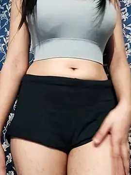 Snapshot of Your_Rubina chatting on 11-01-25, 03:14 Your Rubina online show from 11-01-25, 03:14