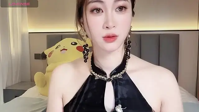 Snapshot of wuyueaini chatting on 11-17-25, 05:57 wuyueaini online show from 11-17-25, 05:57