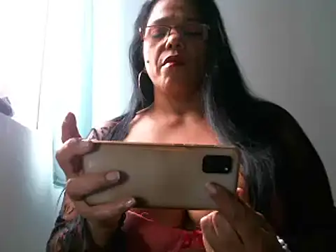 Snapshot of afrodhita_hot chatting on 05-16-26, 05:56 afrodhita hot online show from 05-16-26, 05:56