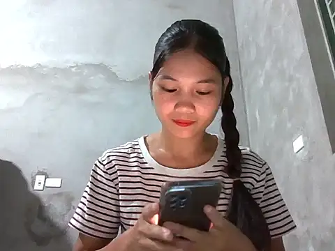 Snapshot of Bjorn357 chatting on 09-13-25, 01:44 Bjorn357 online show from 09-13-25, 01:44