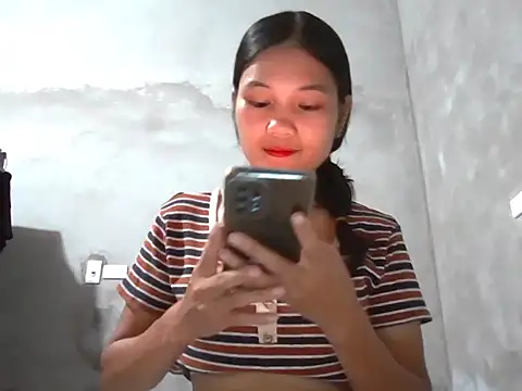 Snapshot of Bjorn357 chatting on 09-23-25, 05:43 Bjorn357 online show from 09-23-25, 05:43