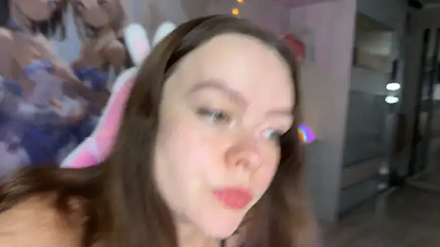 Snapshot of Sasha_Copelandyy chatting on 10-17-25, 05:10 Sasha Copelandyy online show from 10-17-25, 05:10