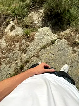 Snapshot of Manu97k chatting on 09-09-25, 03:44 Manu97k online show from 09-09-25, 03:44