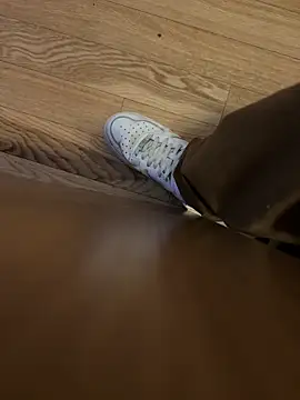 Snapshot of Manu97k chatting on 10-04-25, 04:05 Manu97k online show from 10-04-25, 04:05