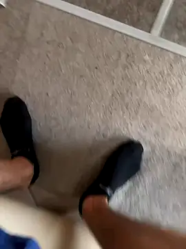 Snapshot of Manu97k chatting on 10-18-25, 07:53 Manu97k online show from 10-18-25, 07:53