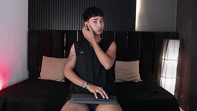 Dominic ghost online show from 11-28-25, 11:07