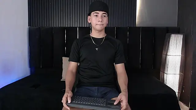 Dominic ghost online show from 07-28-26, 08:45