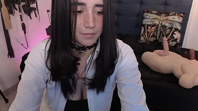 Snapshot of elowen_halley1 chatting on 09-14-25, 06:51 elowen halley1 online show from 09-14-25, 06:51