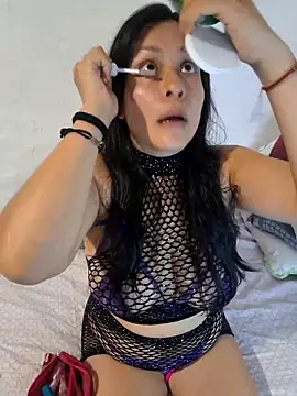 astridcollinsvip online show from 04-28-26, 03:44