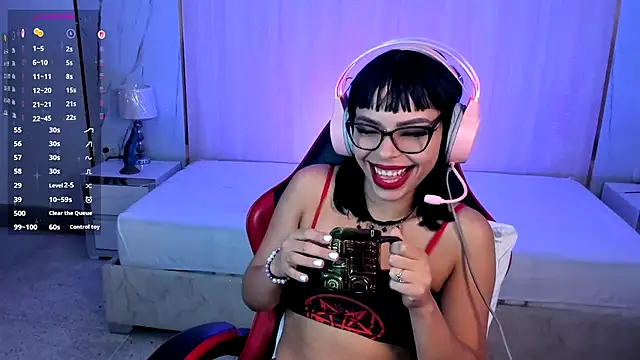 Nyveth online show from 11-10-25, 05:17