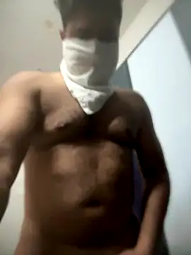 Snapshot of Hotguyforfun chatting on 11-16-25, 12:11 Hotguyforfun online show from 11-16-25, 12:11