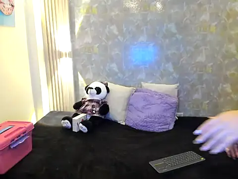 Snapshot of Bianca_pearl22 chatting on 09-25-25, 03:32 Bianca pearl22 online show from 09-25-25, 03:32