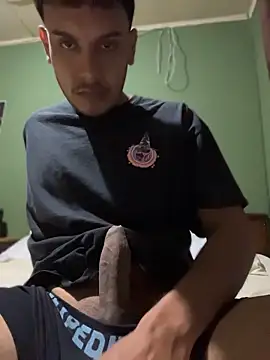 Longerdick27 online show from 04-28-26, 03:33