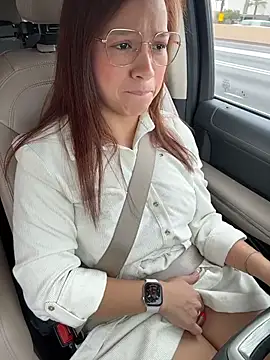 Snapshot of Mrs_MrLove chatting on 02-10-26, 06:12 Mrs MrLove online show from 02-10-26, 06:12