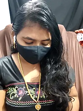 Snapshot of Tamil_Lotus chatting on 11-21-25, 05:11 Tamil Lotus online show from 11-21-25, 05:11