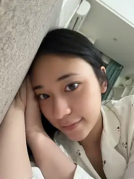 shishi0688 online show from 07-05-26, 02:24