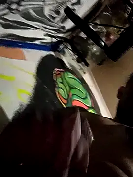 Snapshot of destroassbig2 chatting on 03-11-26, 05:02 destroassbig2 online show from 03-11-26, 05:02