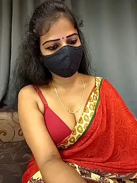 Snapshot of Misss-julli chatting on 09-20-25, 07:20 Misss-julli online show from 09-20-25, 07:20