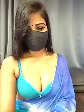 Misss-julli online show from 02-17-26, 07:05