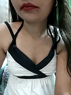 Snapshot of Vaani_Actress chatting on 05-23-26, 02:54 Vaani Actress online show from 05-23-26, 02:54