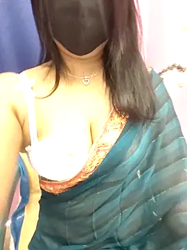 Snapshot of hoty_sonali chatting on 01-05-26, 05:27 hoty sonali online show from 01-05-26, 05:27