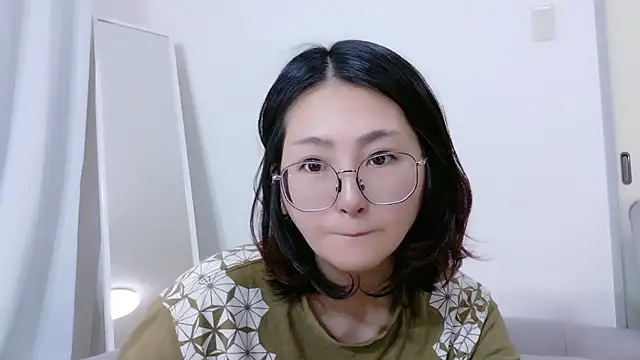Snapshot of Rica_00122 chatting on 05-26-26, 01:51 Rica 00122 online show from 05-26-26, 01:51