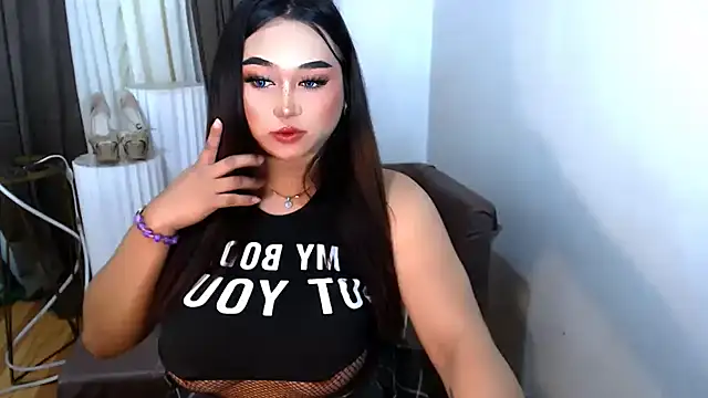 Lilly-lou online show from 02-04-26, 04:13