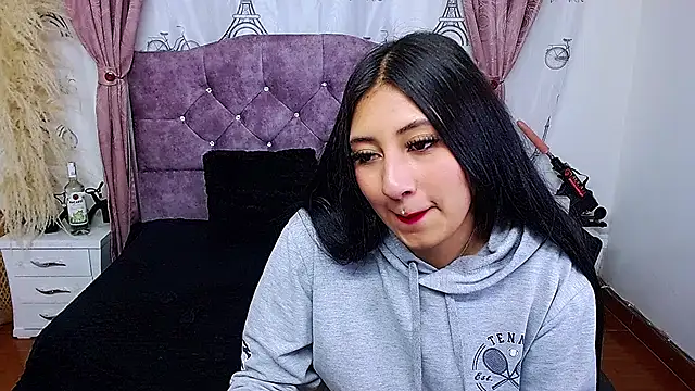 Wendy-13 online show from 11-25-25, 11:21