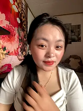 Julia-Elsa online show from 10-03-25, 04:31