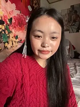 Julia-Elsa online show from 10-08-25, 03:37