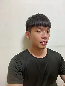 Snapshot of Foxfoxfox4 chatting on 10-23-25, 02:49 Foxfoxfox4 online show from 10-23-25, 02:49