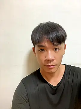 Snapshot of Foxfoxfox4 chatting on 10-25-25, 03:29 Foxfoxfox4 online show from 10-25-25, 03:29