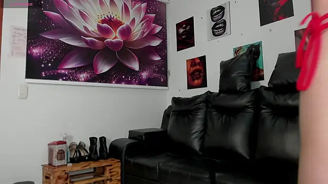 lycoris 19 online show from 01-11-26, 09:20