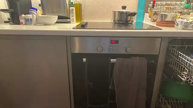 CelineLuxe online show from 10-02-25, 06:20