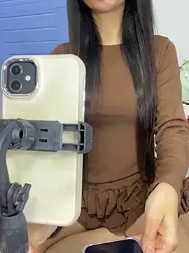 Snapshot of Sexlove_bb chatting on 11-01-25, 03:47 Sexlove bb online show from 11-01-25, 03:47