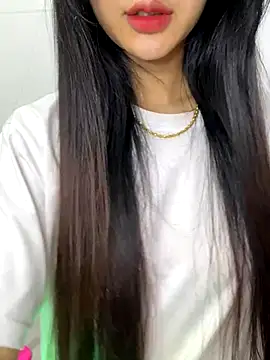 Snapshot of Sexlove_bb chatting on 11-28-25, 06:43 Sexlove bb online show from 11-28-25, 06:43