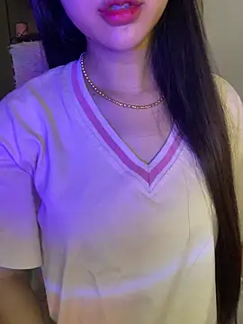 Sexlove bb online show from 04-28-26, 02:27