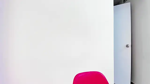 Snapshot of Angellit_Afrodita_ chatting on 11-17-25, 11:16 Angellit Afrodita online show from 11-17-25, 11:16