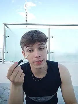 TaylerWhite online show from 11-22-25, 11:42