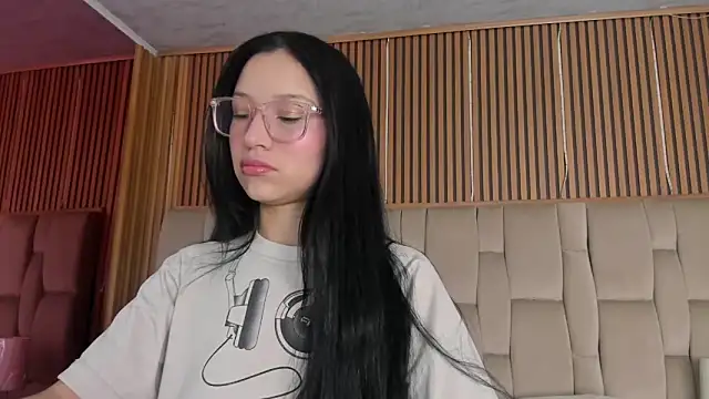 Sophie Calloway online show from 04-23-26, 01:35