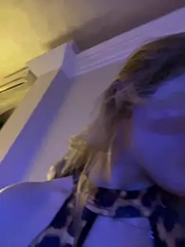 Emaline Fane online show from 01-15-26, 05:16