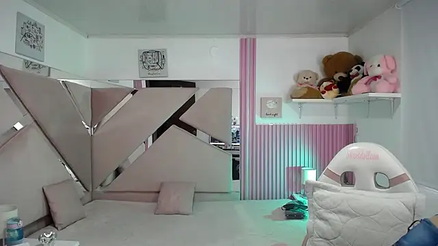 Mia garcia28 online show from 10-14-25, 07:58